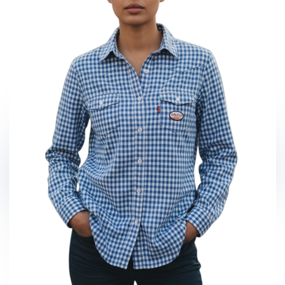Rasco Cool Girl Blue and White Plaid Shirt. Medium.